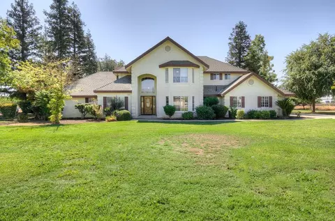 11935 E Princeton Ave, Sanger, CA 93657 photo 1