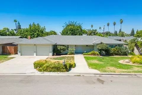 304 Hilton St, Madera, CA 93637 photo 1