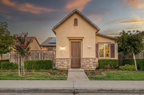 3944 Heritage Ave, Clovis, CA 93619 photo 1