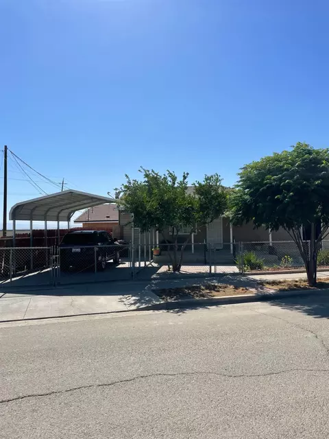 36937 Granada St, Huron, CA 93234 photo 1