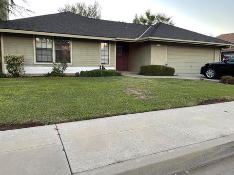 1172 Joshua Ave, Clovis, CA 93611 photo 1
