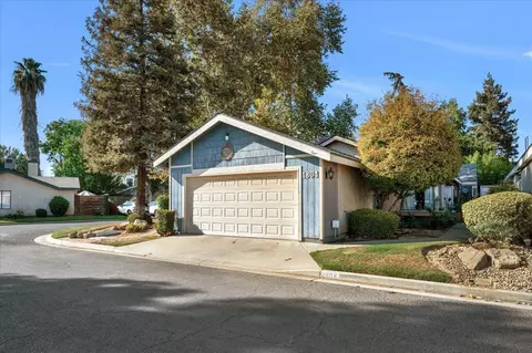 1804 E Vine Ave, Visalia, CA 93292 photo 1