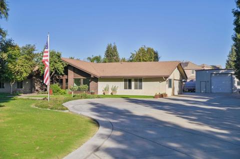 1887 N Locan Ave, Clovis, CA 93619 photo 1