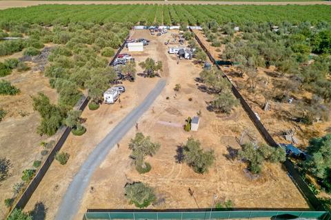 0 Redwood Ave, Lindsay, CA 93247