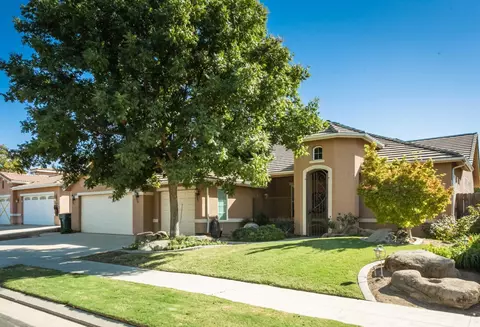 3182 Everglade Ave, Clovis, CA 93619 photo 1