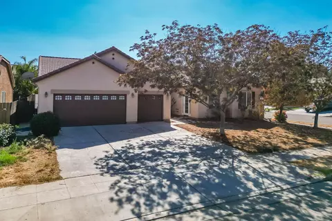 3058 Ashcroft Ave, Clovis, CA 93619 photo 1