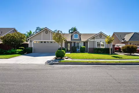 1127 Tranquility Cir, Lemoore, CA 93245 photo 1
