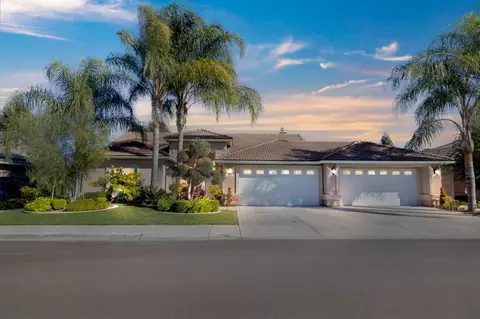 1453 Larrete Ave, Madera, CA 93637 photo 1