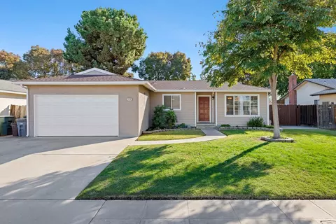 1430 Keats Ave, Clovis, CA 93611 photo 1