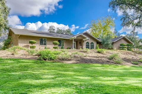 23145 Tollhouse Rd, Clovis, CA 93612 photo 1