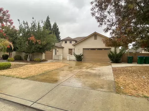 1094 Mill St, Selma, CA 93662 photo 1