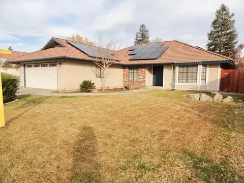 1181 Holly Ave, Clovis, CA 93611 photo 1