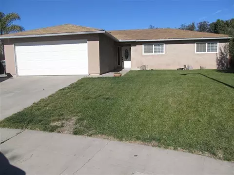 3303 Miramonte Ave, Clovis, CA 93611 photo 1