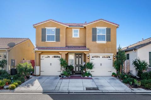 2144 Lombard Ln, Clovis, CA 93619 photo 1