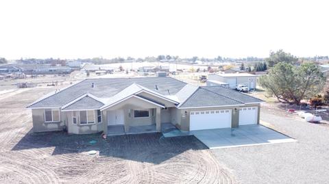 35680 John Albert Dr, Madera, CA 93636 photo 1