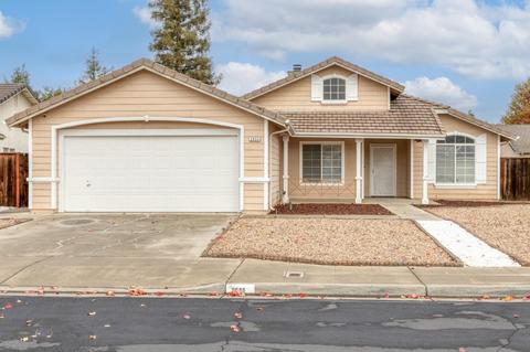 2855 Dennis Ave, Clovis, CA 93611 photo 1