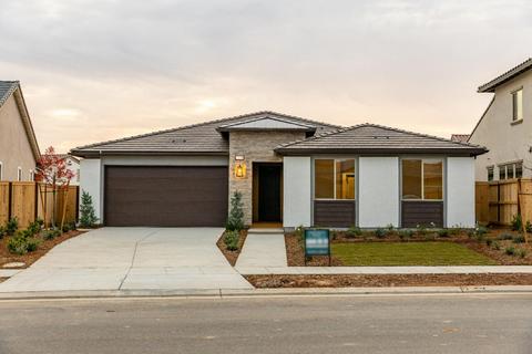 1016 Moonrise Way, Madera, CA 93636 photo 1