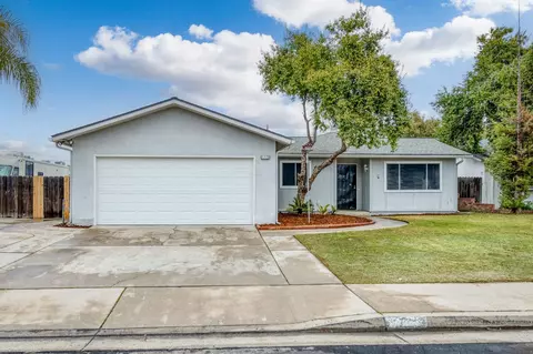 1773 Norwich Ave, Clovis, CA 93611 photo 1