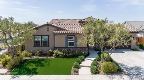 1021 Highland Rd W, Madera, CA 93636 photo 1