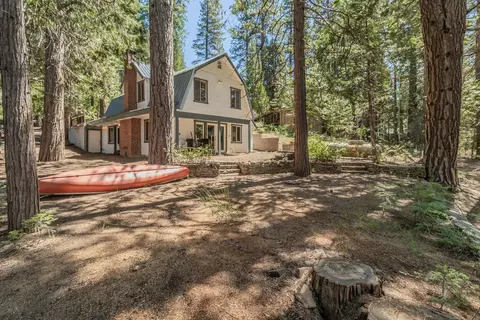 44403 Dalton Ave, Shaver Lake, CA 93664