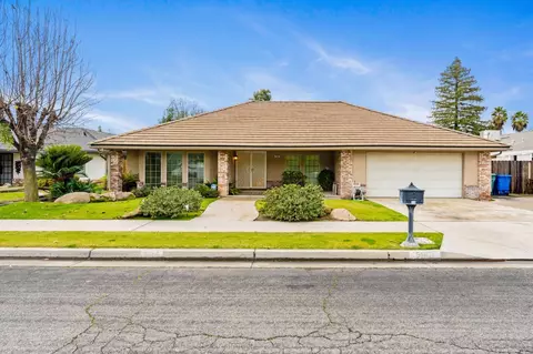 516 Heatherwood Dr, Madera, CA 93637 photo 1