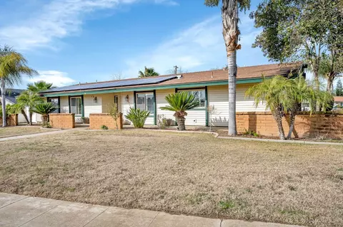 300 Circle Dr, Chowchilla, CA 93610 photo 1
