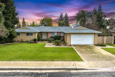 1942 Beverly Ave, Clovis, CA 93611