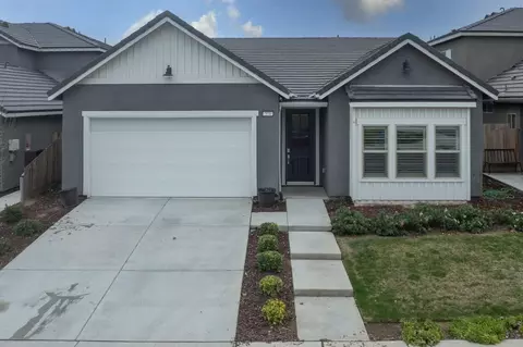 574 Expedition Way, Madera, CA 93636 photo 1