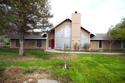 19076 Indian Camp Rd, Prather, CA 93651 photo 1