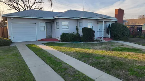 2837 D St, Selma, CA 93662 photo 1