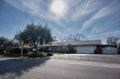 5660 E Byrd Ave, Fresno, CA 93727 photo 1