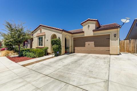 3721 Griffith Ave, Clovis, CA 93619 photo 1