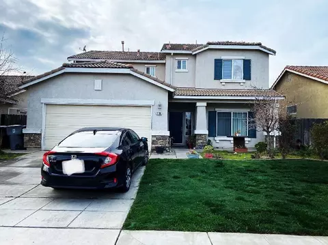 1190 Hazelnut Ln, Madera, CA 93637 photo 1