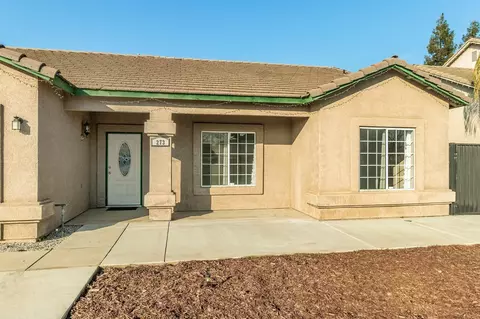 273 Aspen Ave, Fowler, CA 93625 photo 1