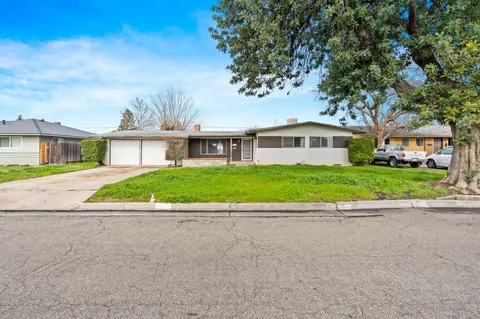 1417 Roberts Ave, Madera, CA 93637 photo 1