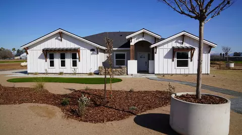 10410 E Princeton Ave, Sanger, CA 93657 photo 1