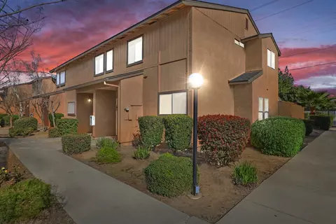 509 Lincoln Ave #E, Modesto, CA 95354 photo 1