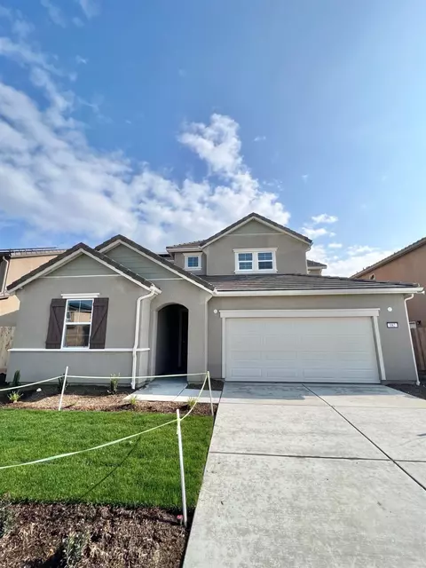182 S Mckenna Ave, Kerman, CA 93630 photo 1