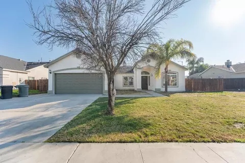 900 Evergreen Ave, Lemoore, CA 93245 photo 1