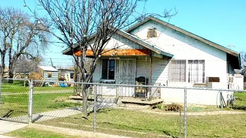 3754 S Calvin Ave, Fresno, CA 93725
