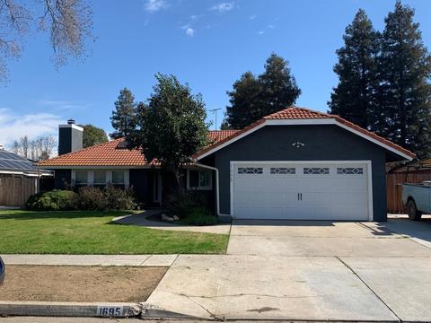 1695 Holly Ave, Clovis, CA 93611 photo 1