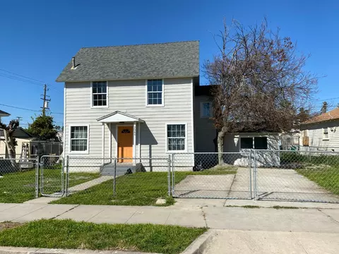 2045 Orange Ave, Selma, CA 93662 photo 1