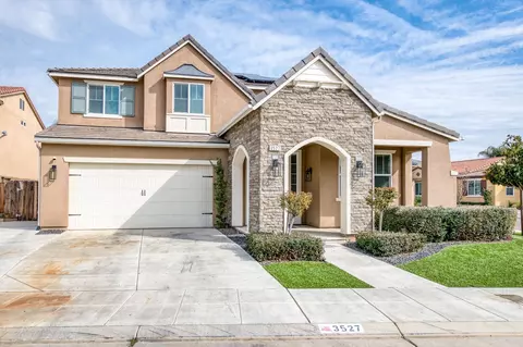 3527 Carmelita Ave, Clovis, CA 93619 photo 1