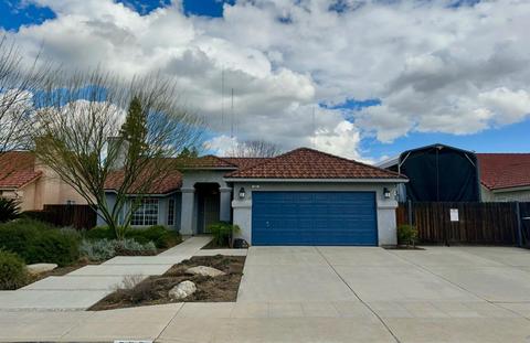 757 N Miami Ave, Clovis, CA 93611 photo 1