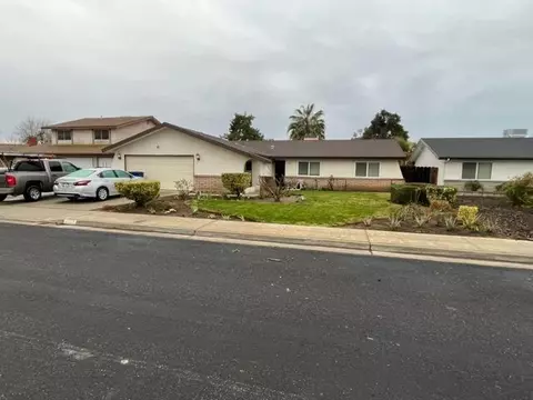 1152 Menlo Ave, Clovis, CA 93612 photo 1