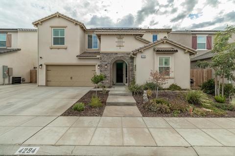 4294 N Rosalia Ave, Fresno, CA 93723