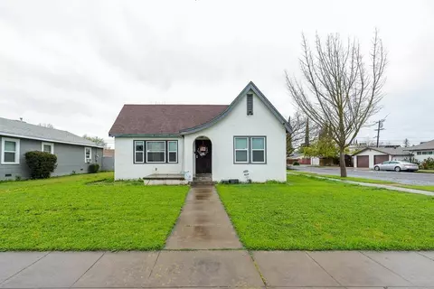 300 S J St, Madera, CA 93637 photo 1