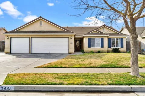 1435 Summerwind Dr, Lemoore, CA 93245 photo 1
