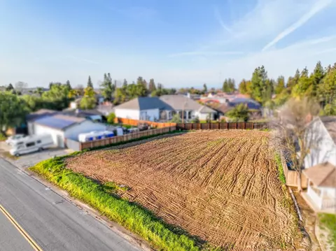 7060 N Mccampbell, Fresno, CA 93722