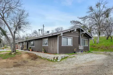 45721 Rocking Chair Rd, Coarsegold, CA 93614